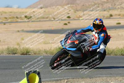 media/Oct-16-2022-TrackXperience (Sun) [[236a00b5b6]]/Group 3/session 2 turn 11/